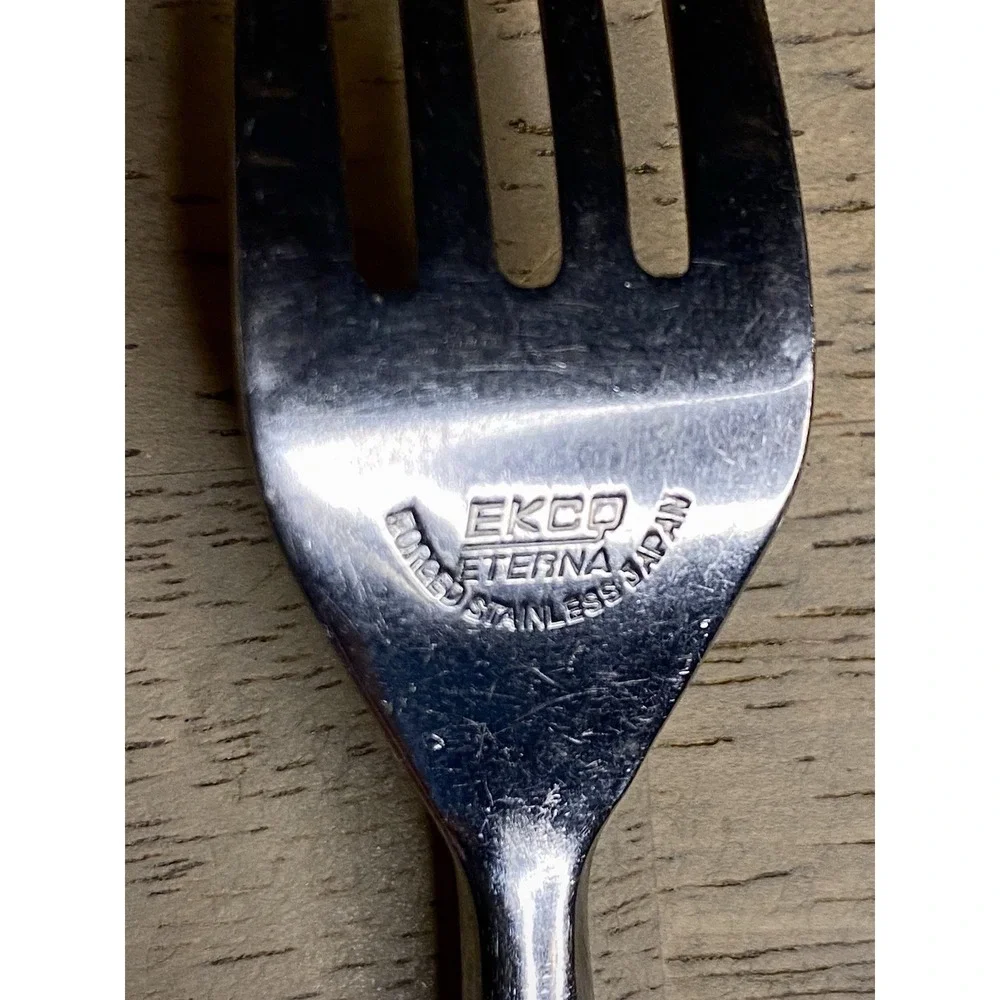 EKCO ETERNA CANOE MUFFIN MCM Dinner Fork 7 5/8
